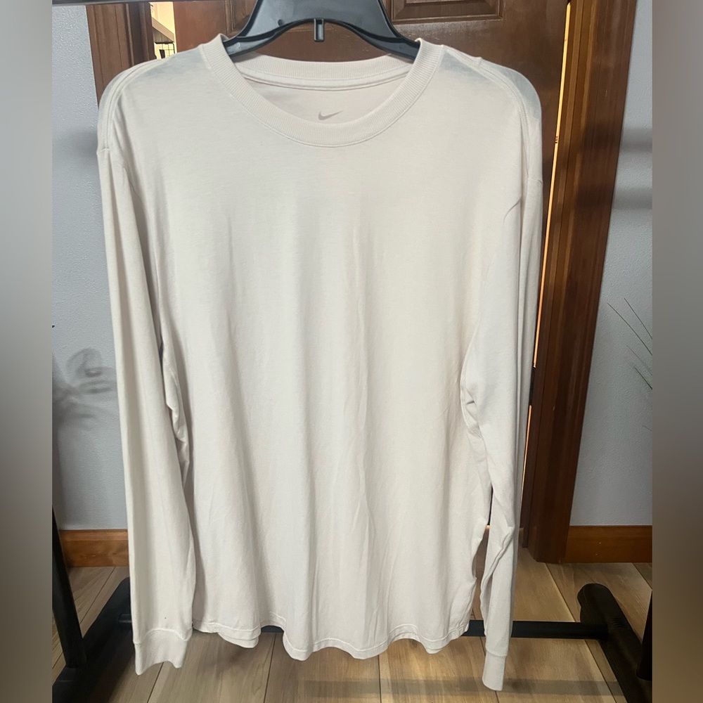 Nike Off-White Long Sleeve Top